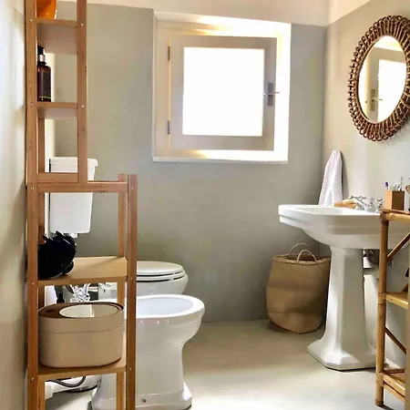Apartment Casa Pineta Elba, A Short Walk From The Sea *