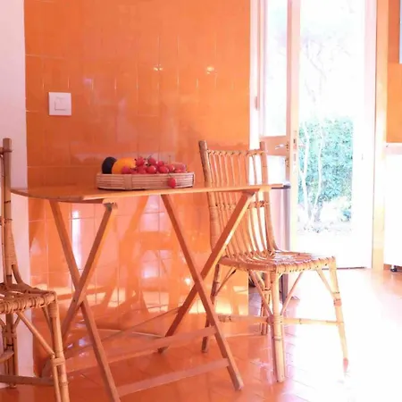 Casa Pineta Elba, A Short Walk From The Sea