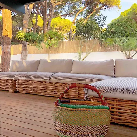 Casa Pineta Elba, A Short Walk From The Sea