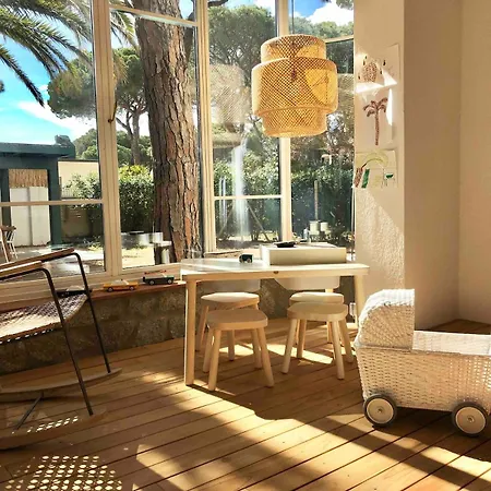 Casa Pineta Elba, A Short Walk From The Sea Marina di Campo