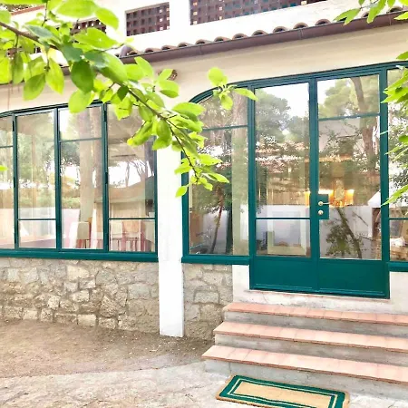 Apartment Casa Pineta Elba, A Short Walk From The Sea *