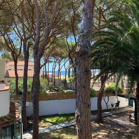 Casa Pineta Elba, A Short Walk From The Sea Marina di Campo